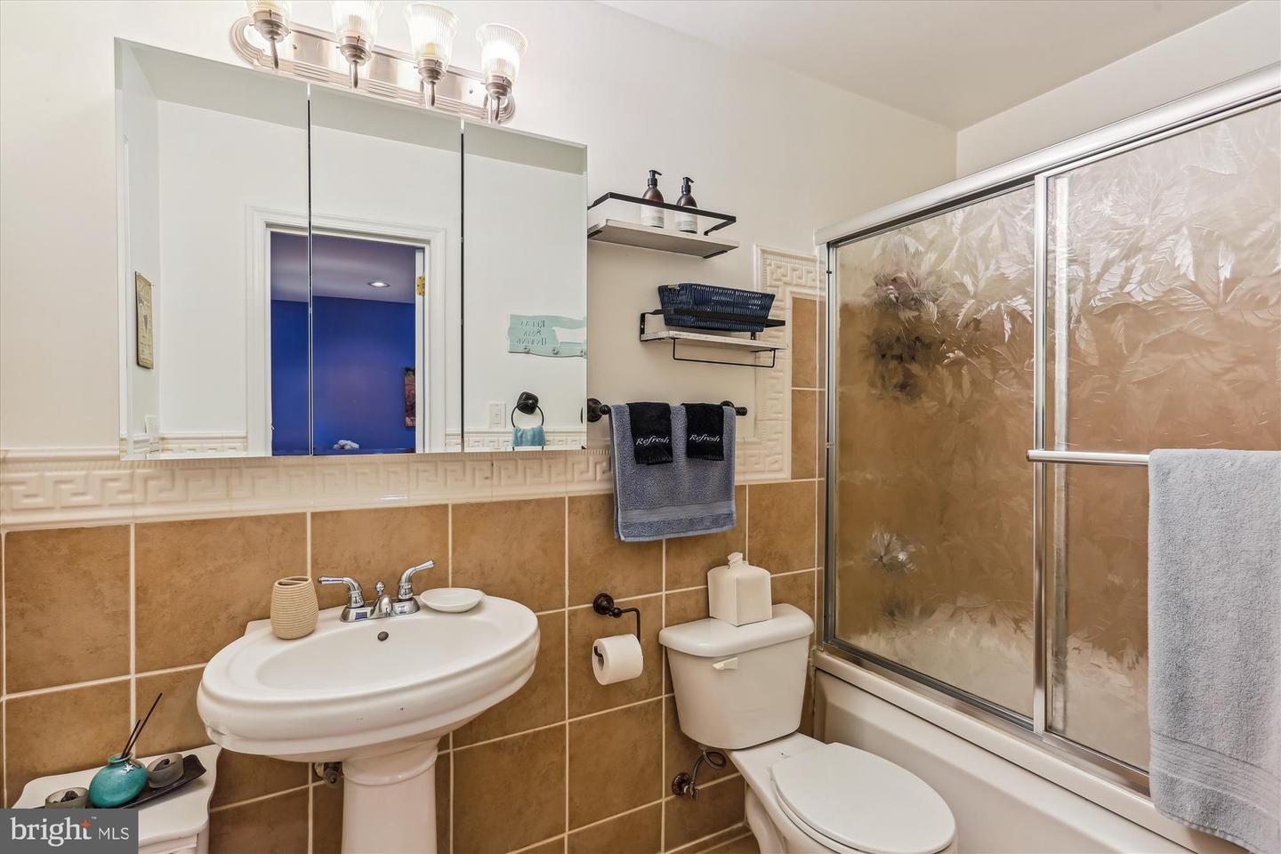 9201 Laurel Oak Dr Property Photo 27