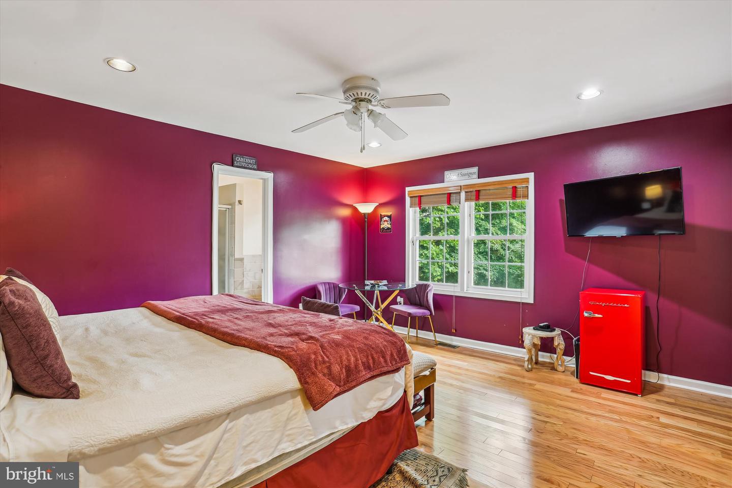 9201 Laurel Oak Dr Property Photo 32