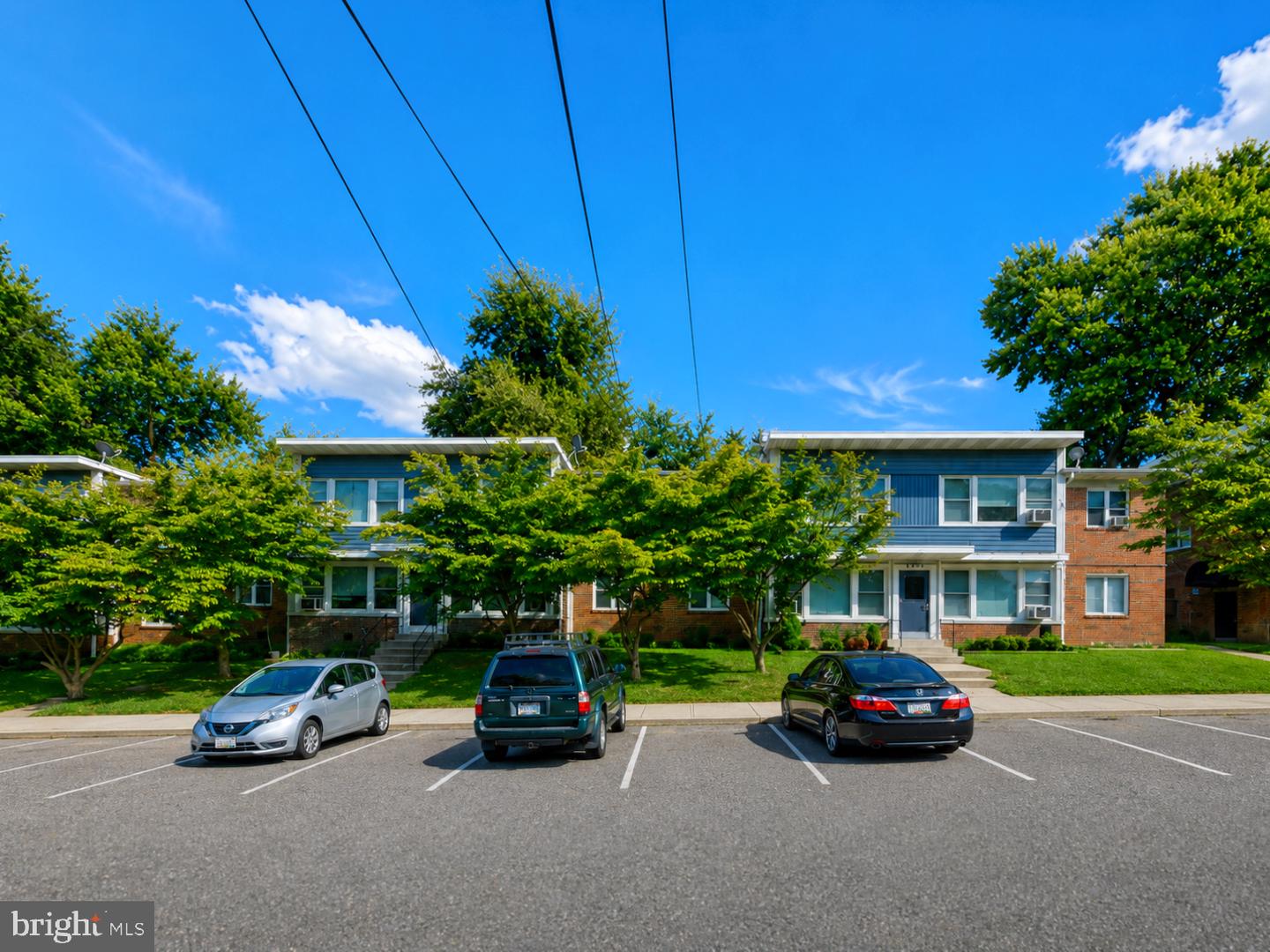 1029 Quebec Ter #8 Total Units Property Photo 1