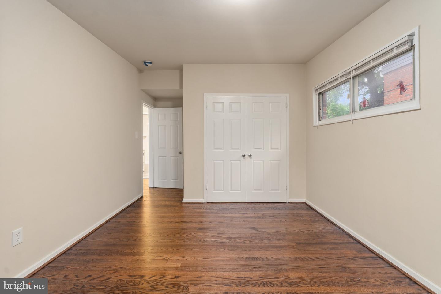 1029 Quebec Ter #8 Total Units Property Photo 15