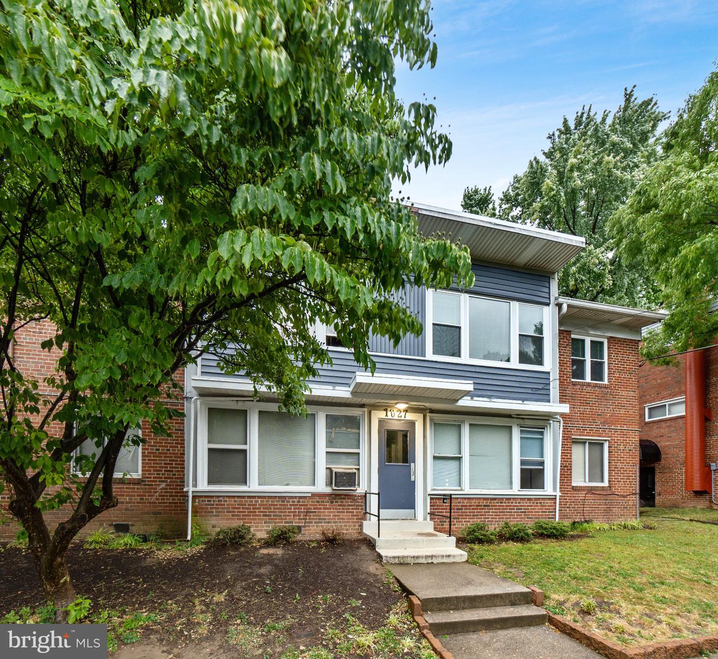 1029 Quebec Ter #8 Total Units Property Photo 23