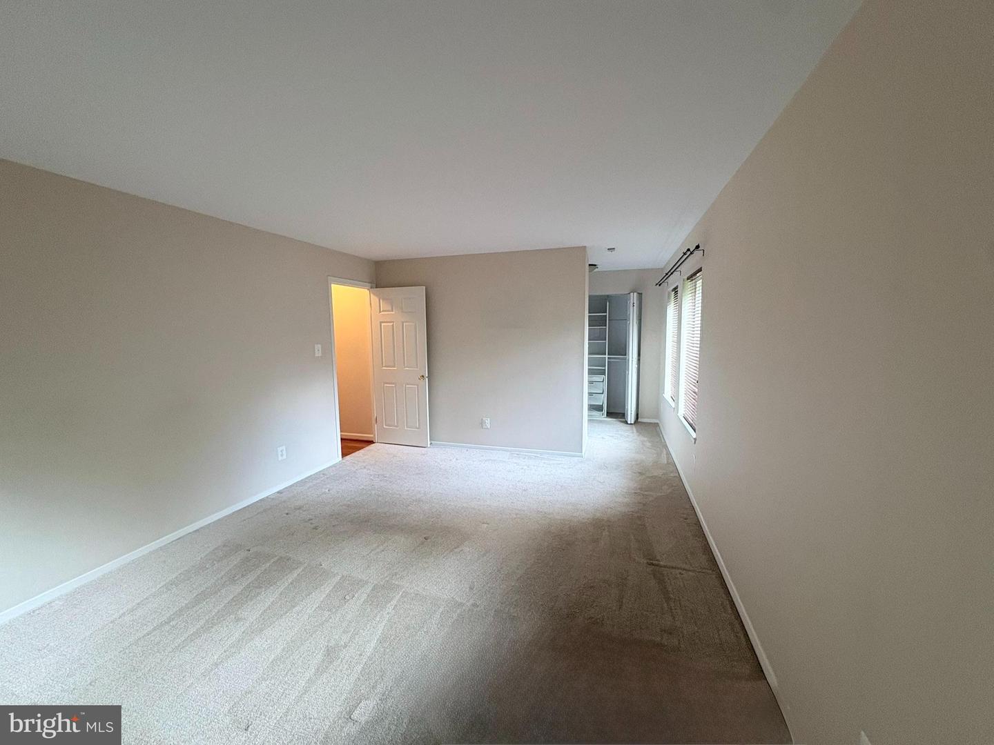 5817 Edson Ln #t2 Property Photo 20