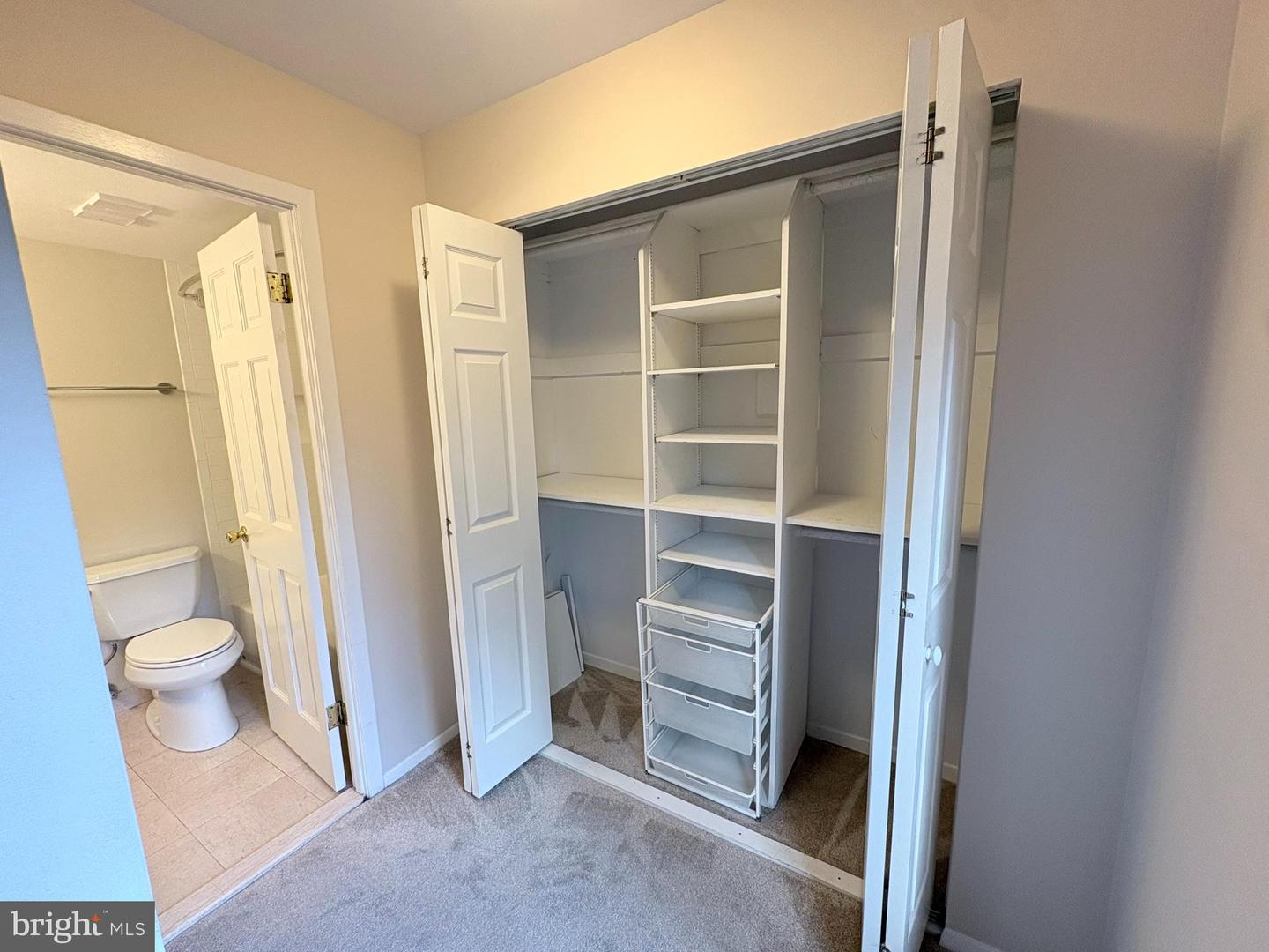 5817 Edson Ln #t2 Property Photo 21