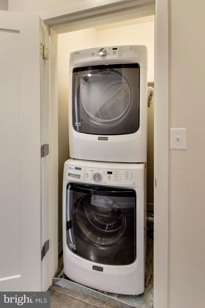 16616 Crabbs Branch Way Property Photo 24