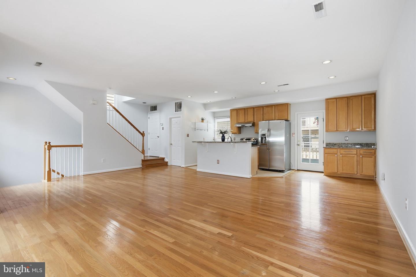 684 Heathwalk Mews Property Photo 15