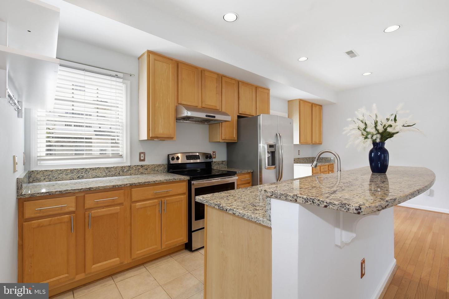 684 Heathwalk Mews Property Photo 20