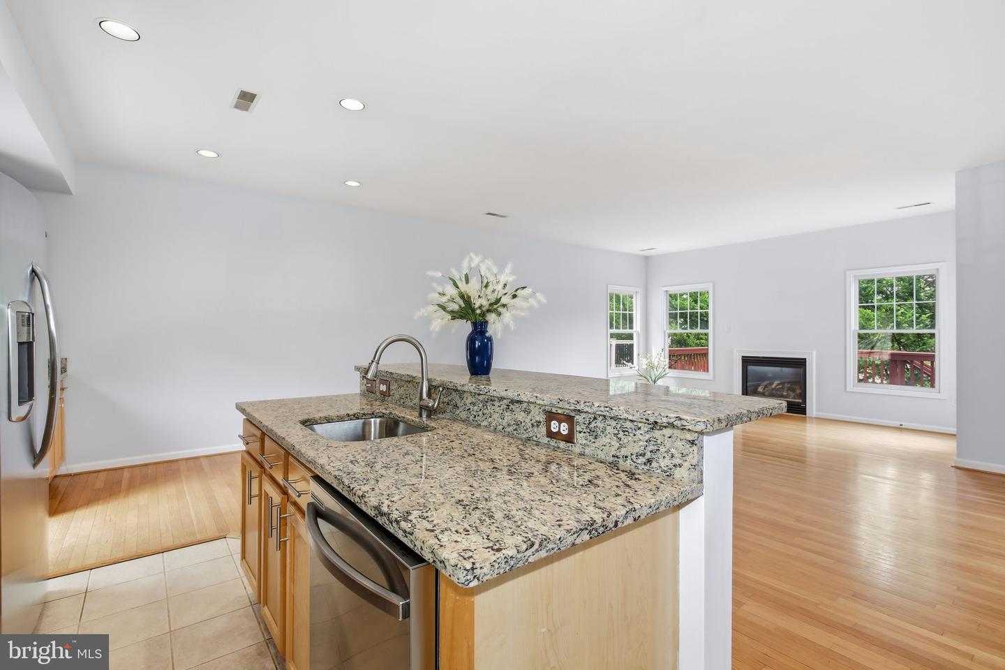 684 Heathwalk Mews Property Photo 22