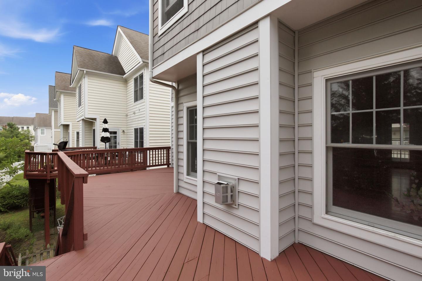 684 Heathwalk Mews Property Photo 47