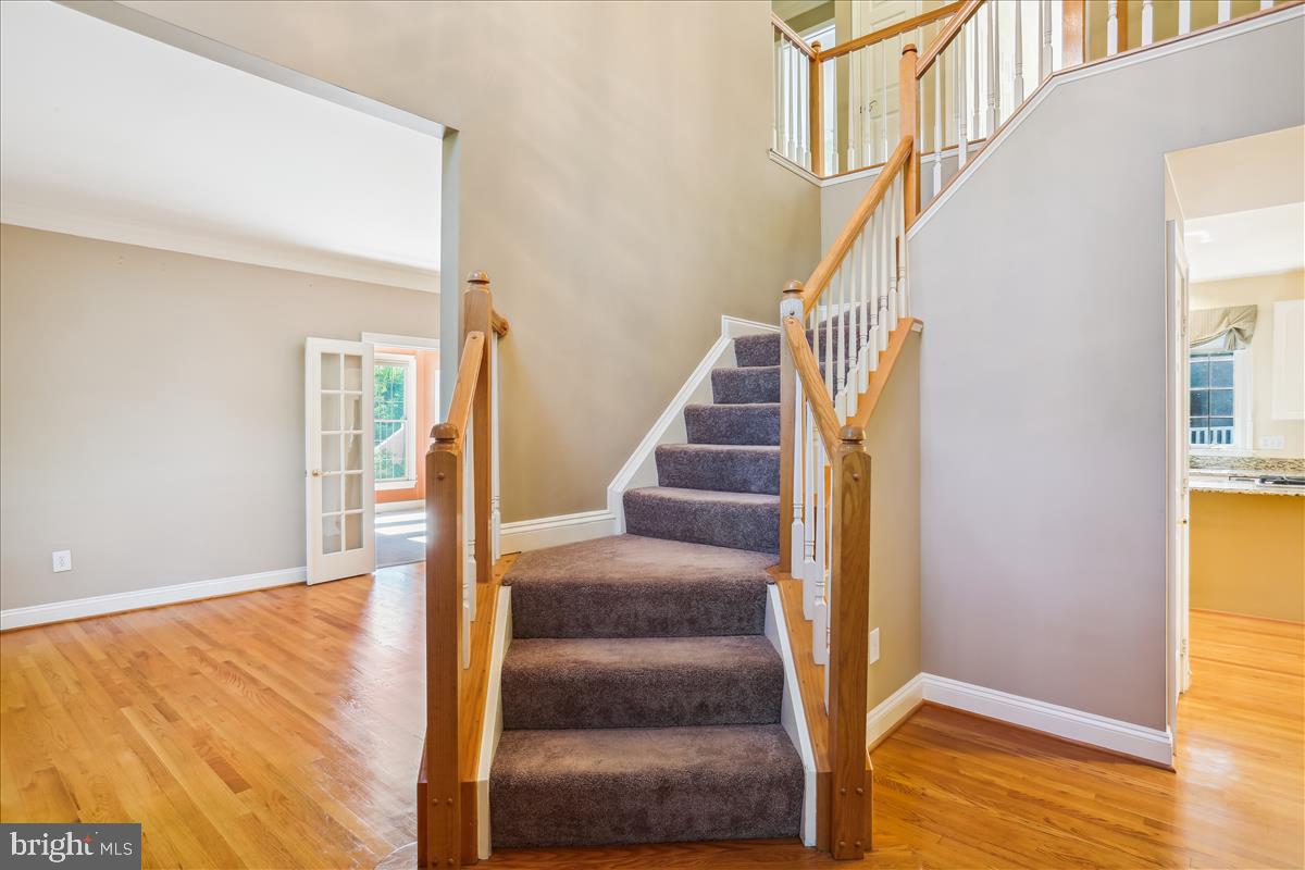 8931 Falls Farm Dr Property Photo 35