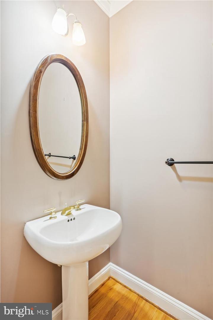 8931 Falls Farm Dr Property Photo 54