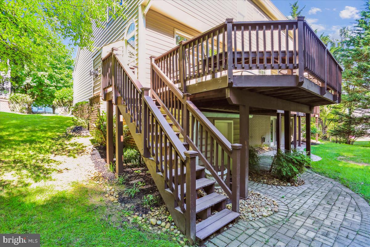 8931 Falls Farm Dr Property Photo 55