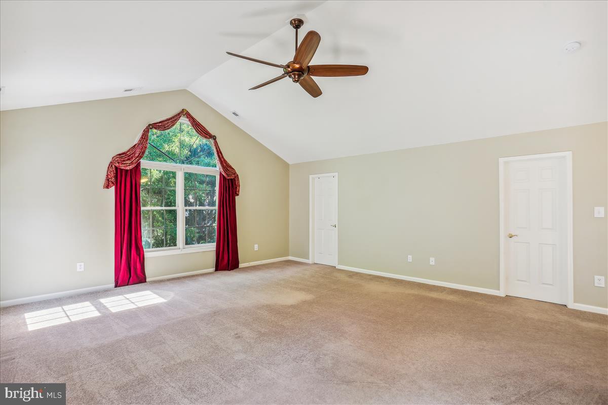 8931 Falls Farm Dr Property Photo 72