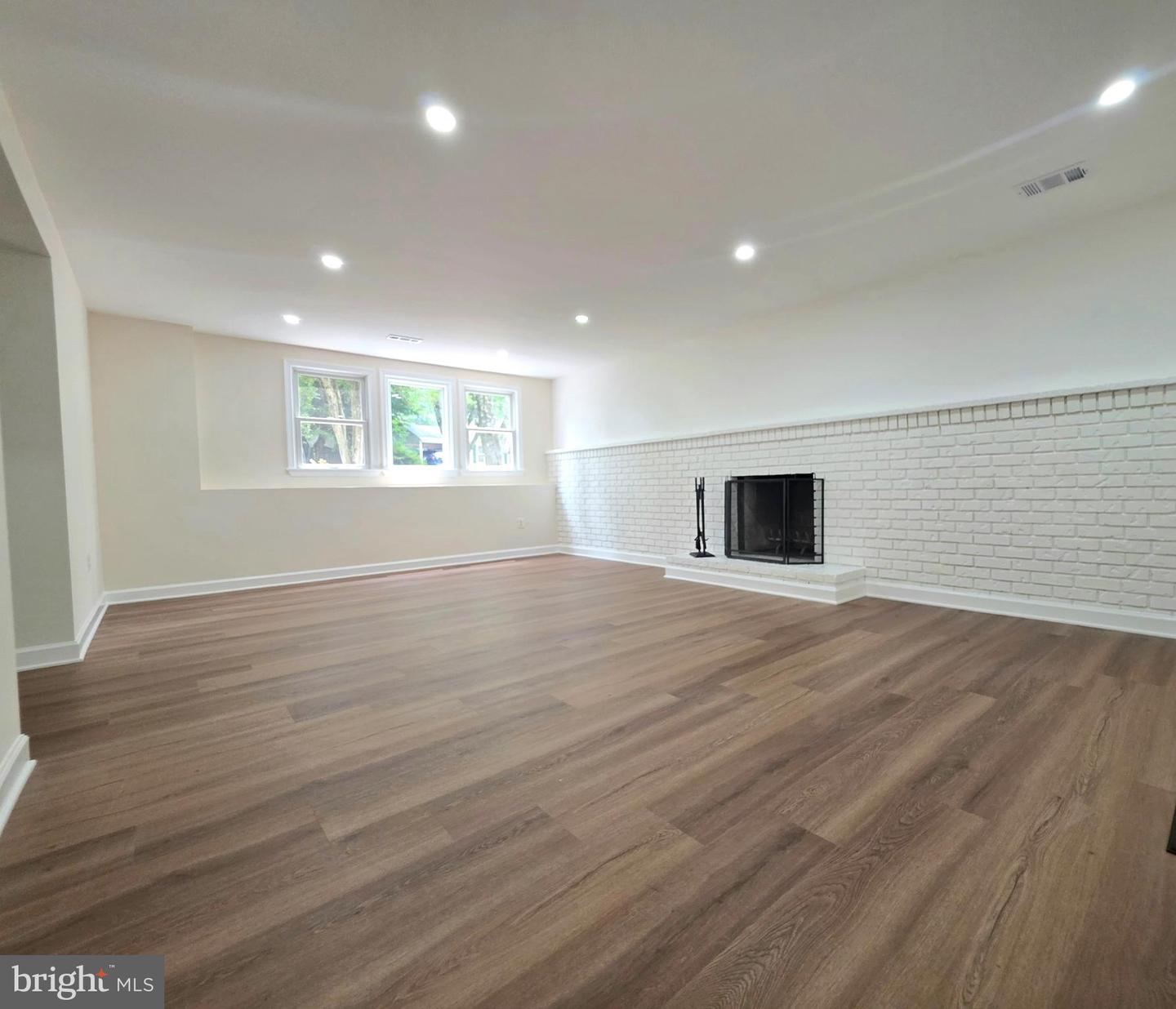 26 S Duke St Property Photo 38