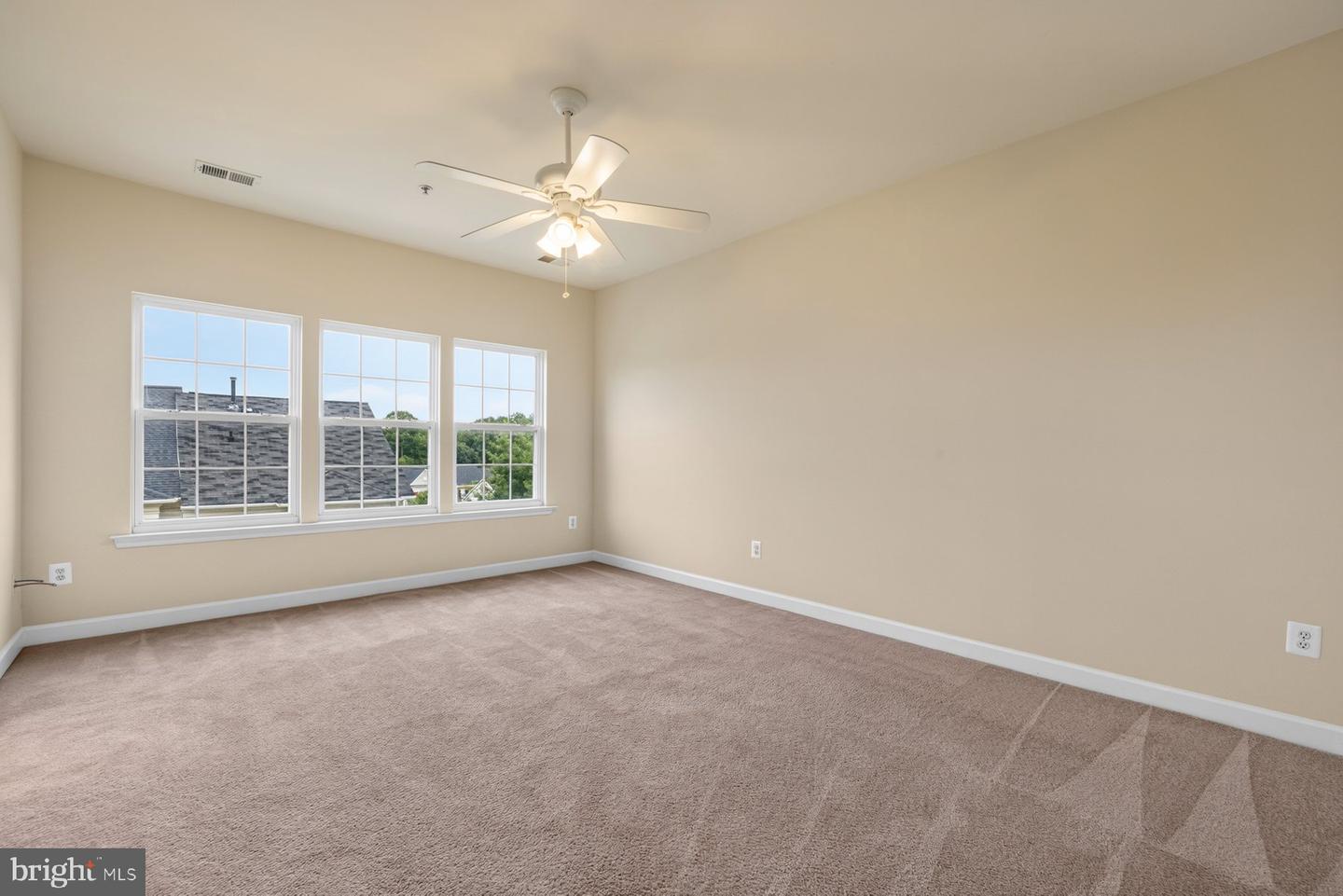 13013 Saint Clair Rd Property Photo 14