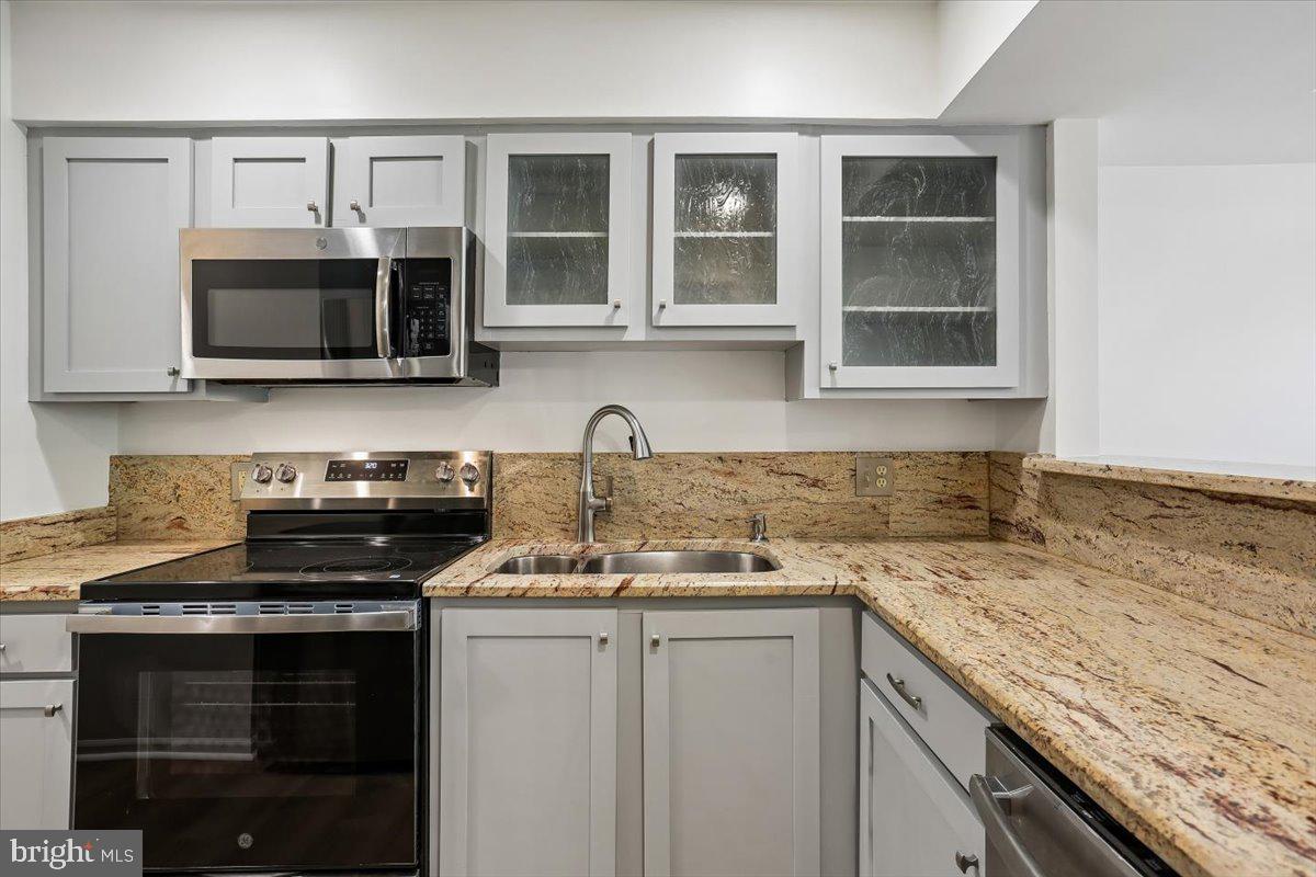 10827 Hampton Mill Ter #360 Property Photo 15