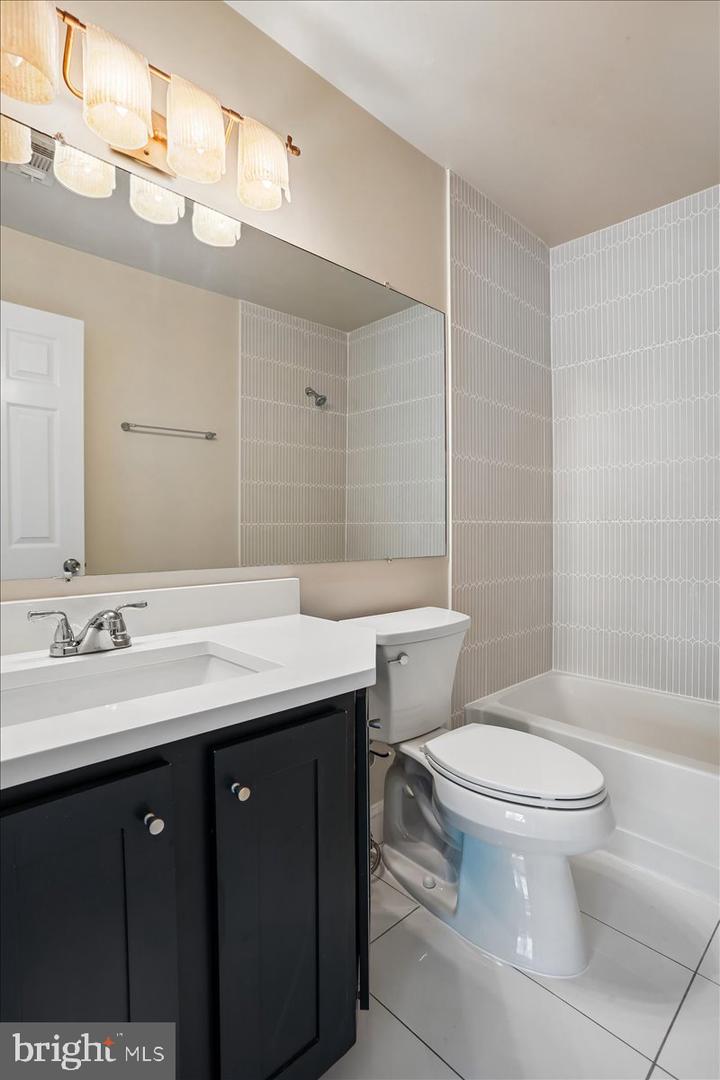 10827 Hampton Mill Ter #360 Property Photo 23