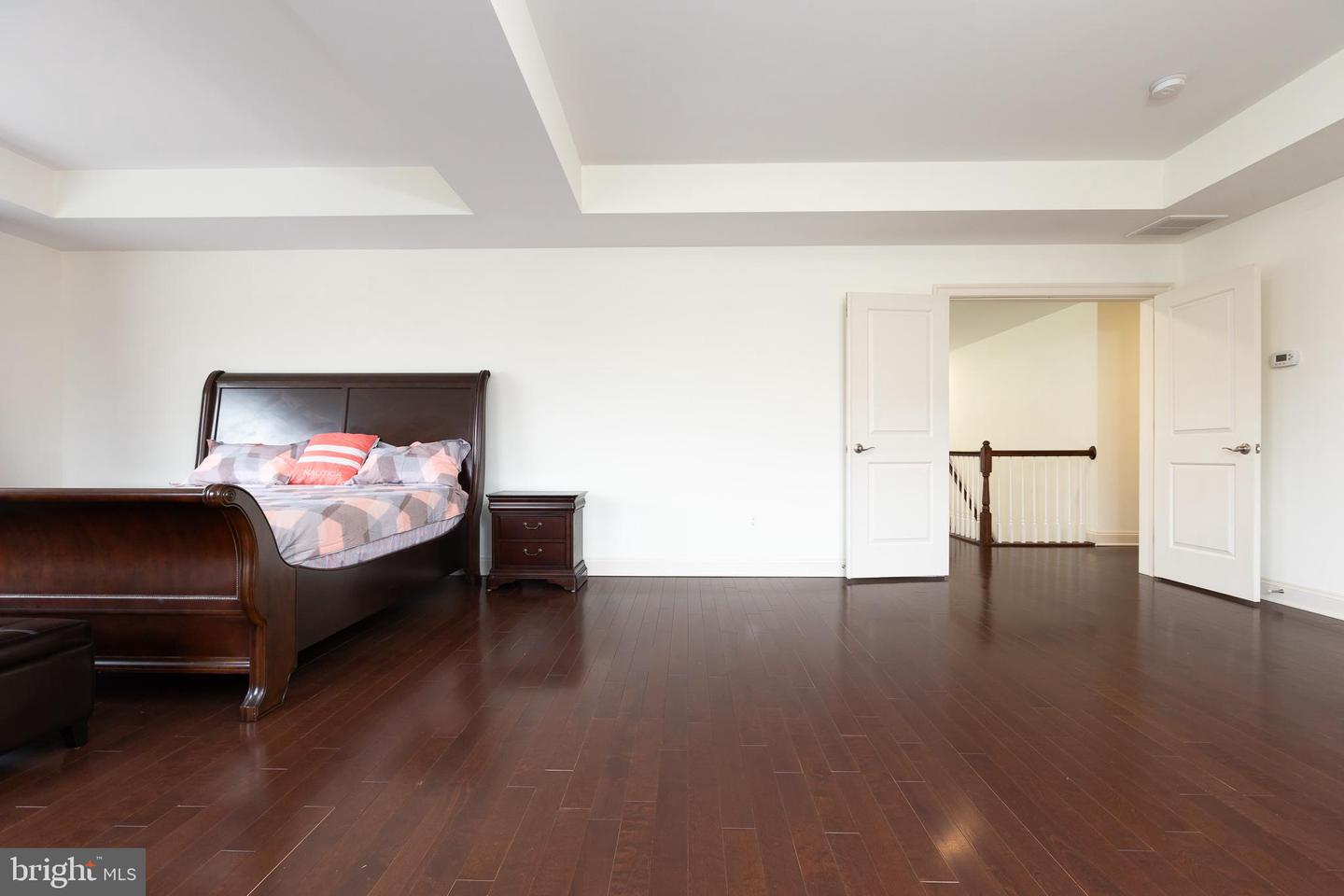 215 N Van Buren St Property Photo 102