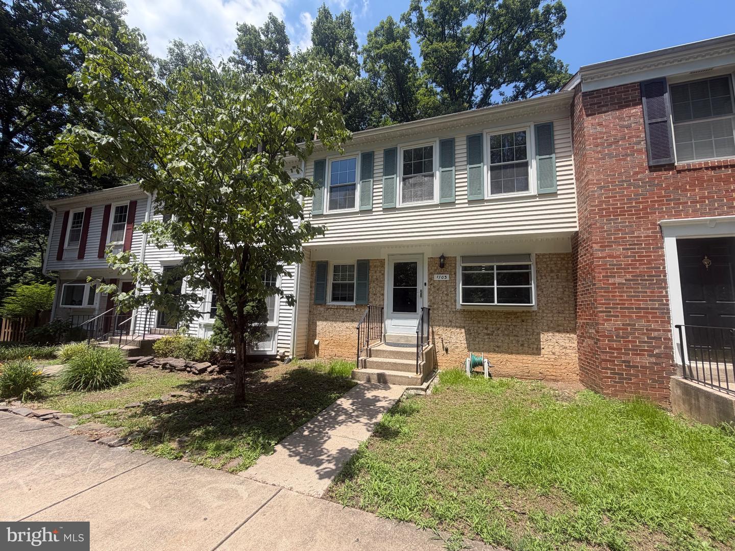 1103 Wildpark Ave Property Photo 1