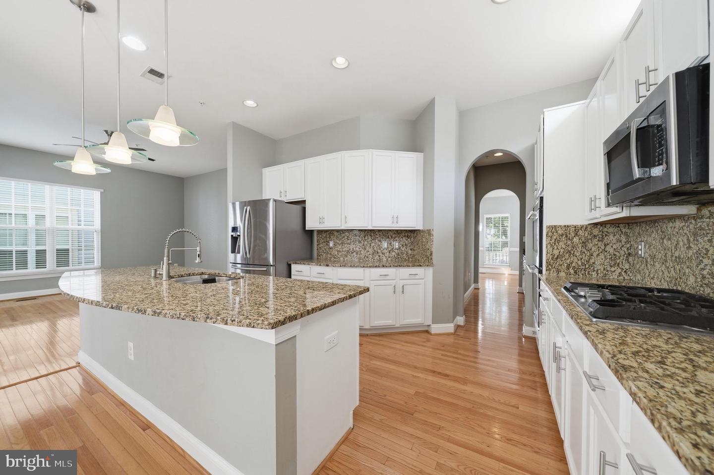 13131 Clarksburg Square Rd Property Photo 10