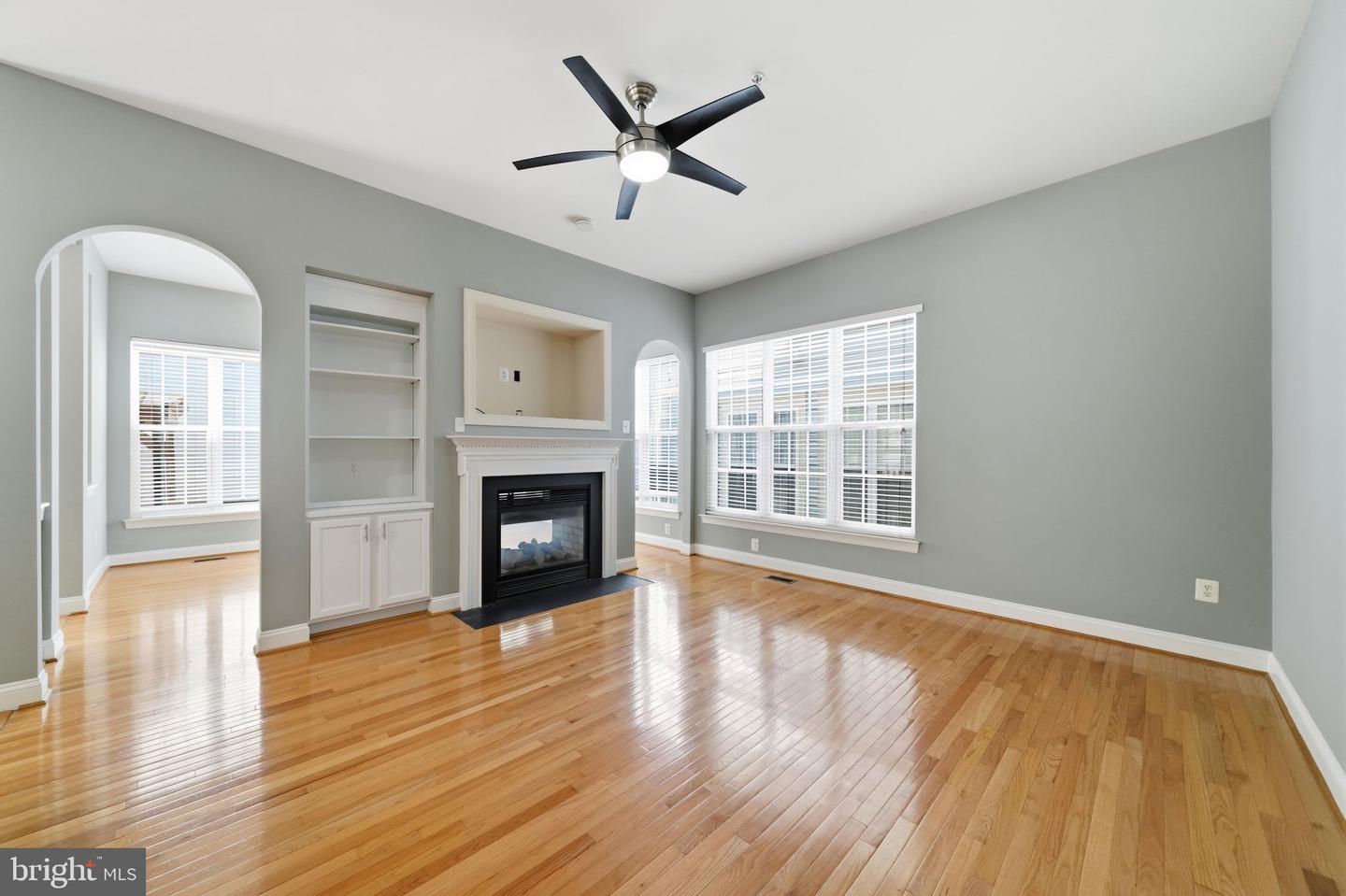 13131 Clarksburg Square Rd Property Photo 15