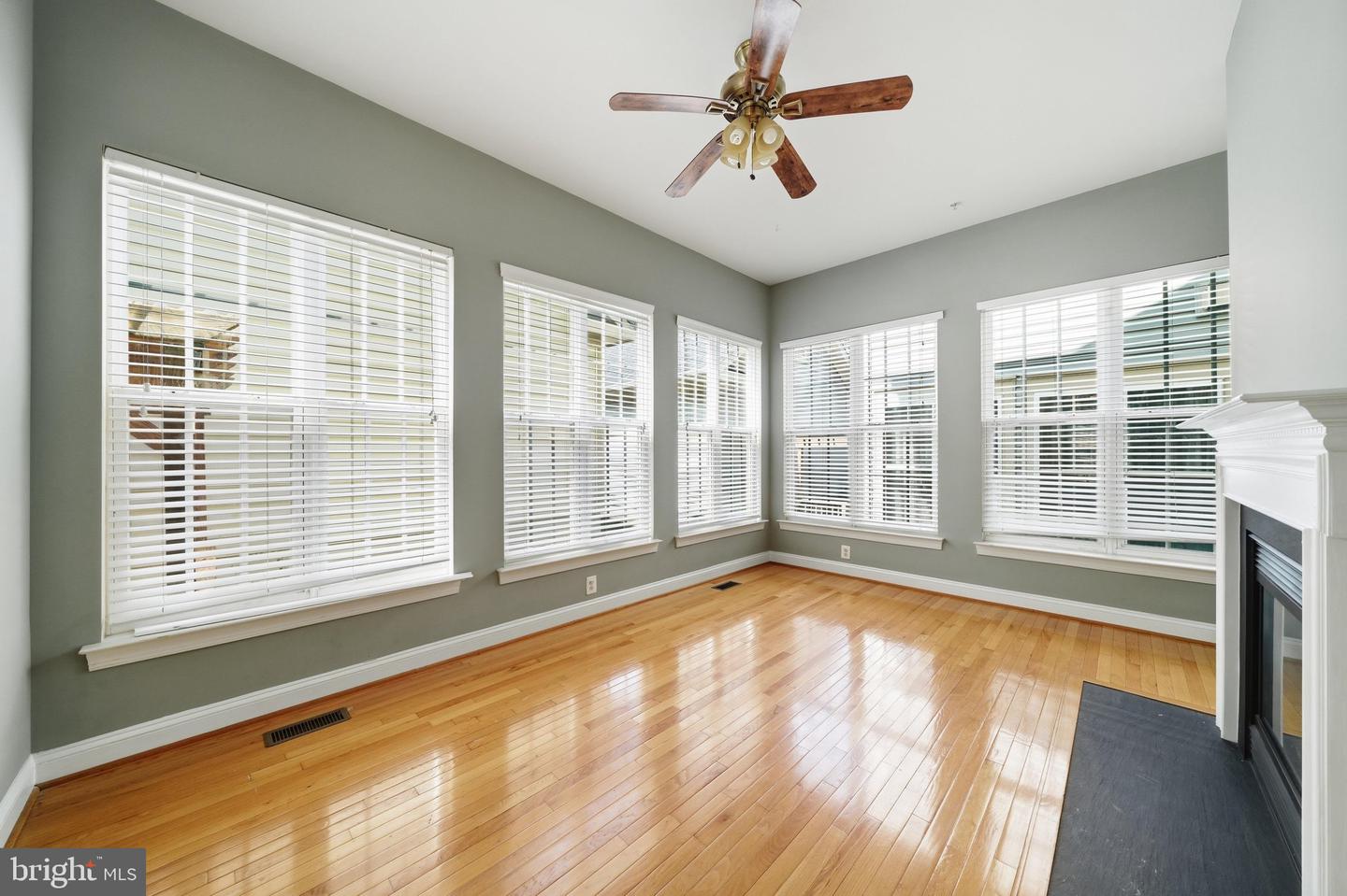 13131 Clarksburg Square Rd Property Photo 18