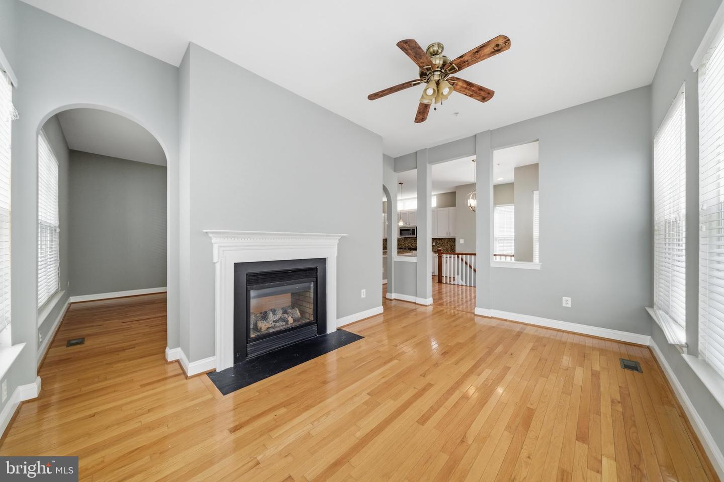 13131 Clarksburg Square Rd Property Photo 20