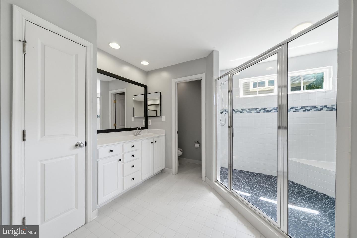 13131 Clarksburg Square Rd Property Photo 26