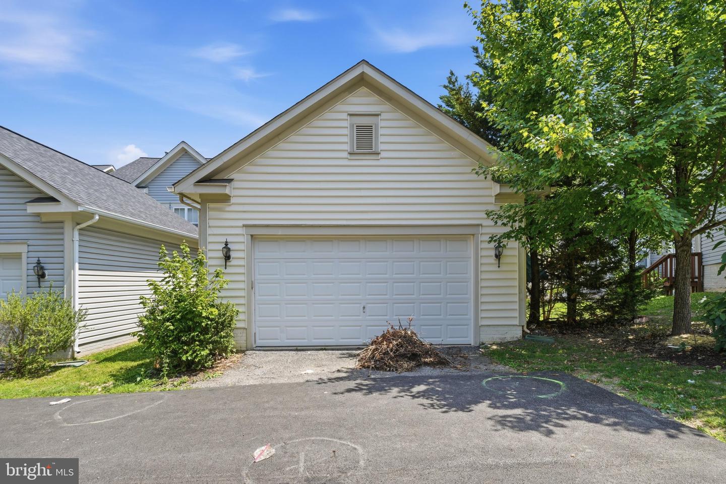 13131 Clarksburg Square Rd Property Photo 48