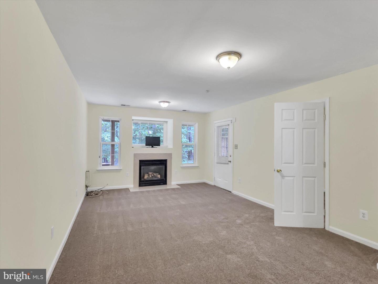 13002 Woodcutter Cir #159 Property Photo 7
