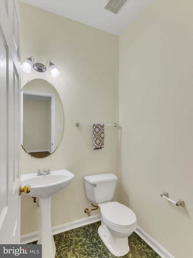 13002 Woodcutter Cir #159 Property Photo 27