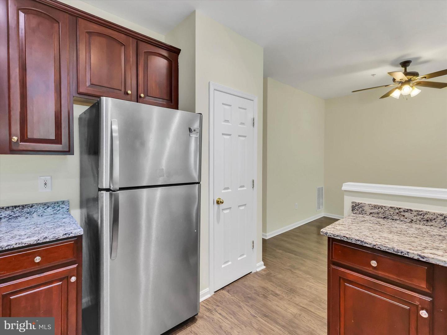 13002 Woodcutter Cir #159 Property Photo 32