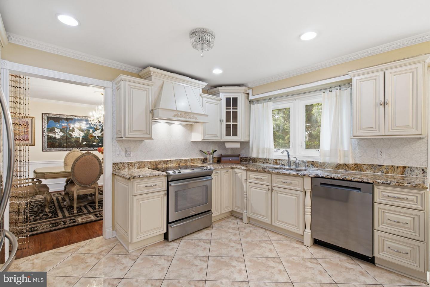 2132 Cherry Leaf Ln Property Photo 12