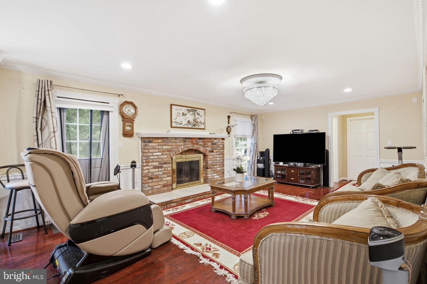 2132 Cherry Leaf Ln Property Photo 17