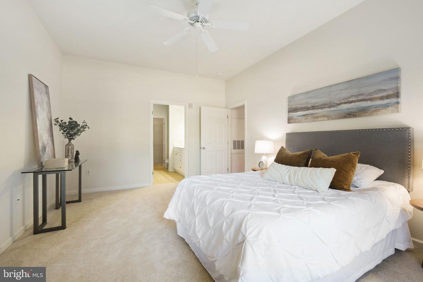 7 Booth St #110 Property Photo 11