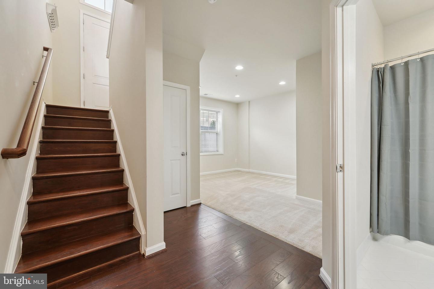 13706 Petrel St Property Photo 18