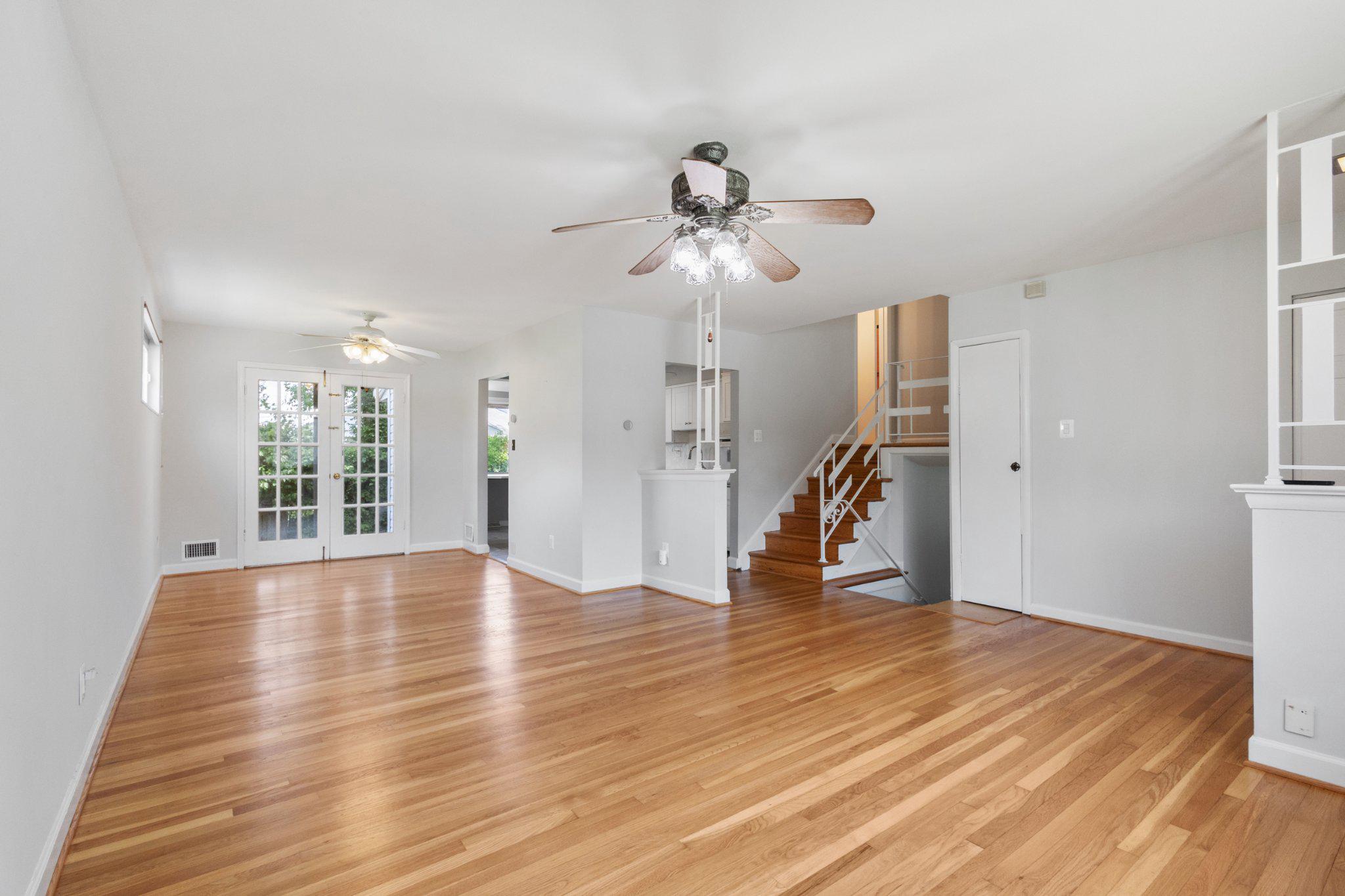 10313 Conover Dr Property Photo 6