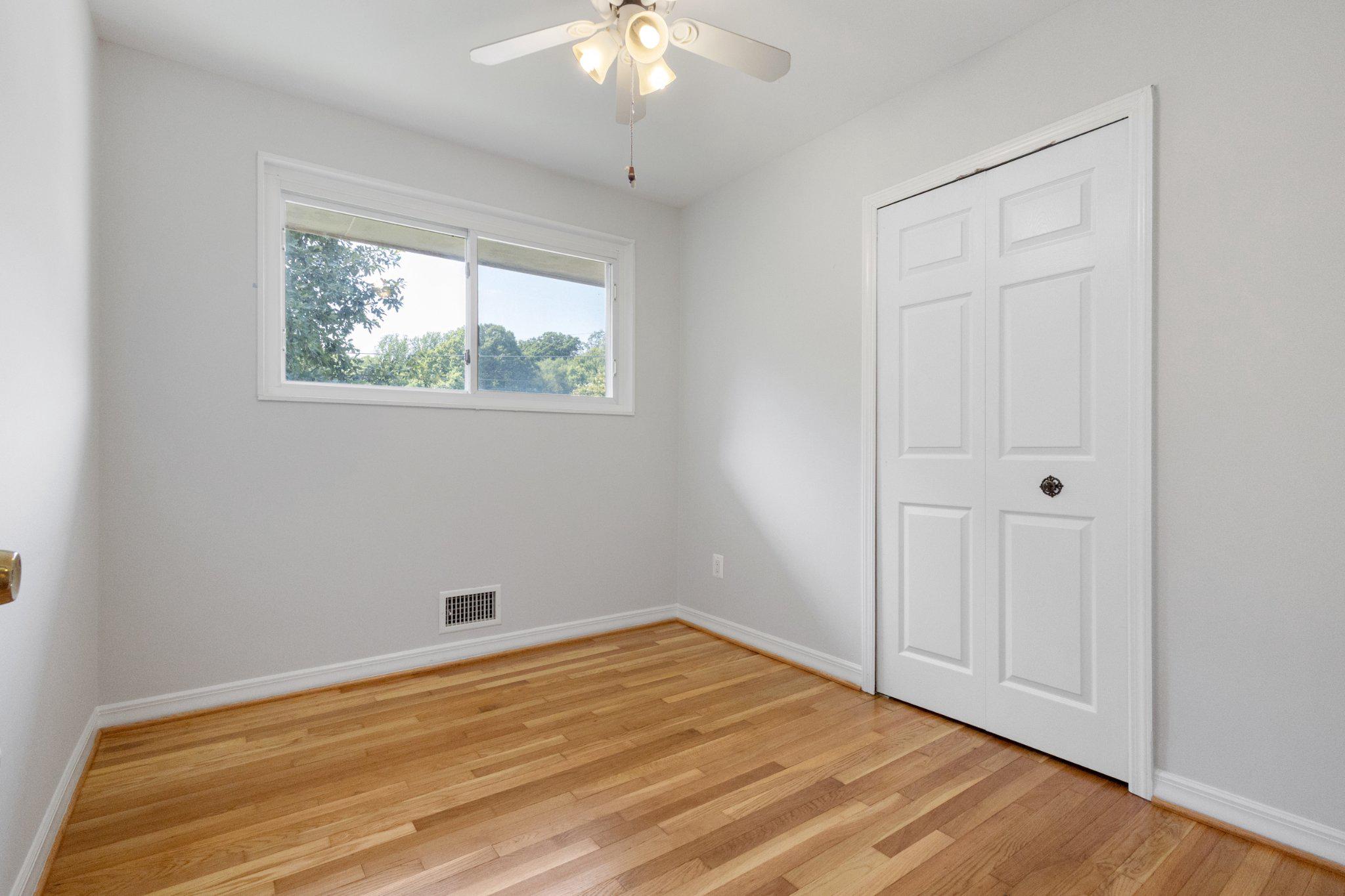 10313 Conover Dr Property Photo 16