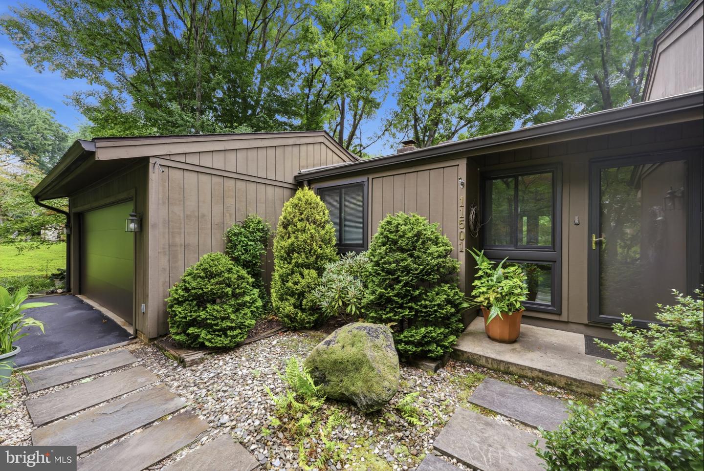 11501 Brandy Hall Ln Property Photo 1