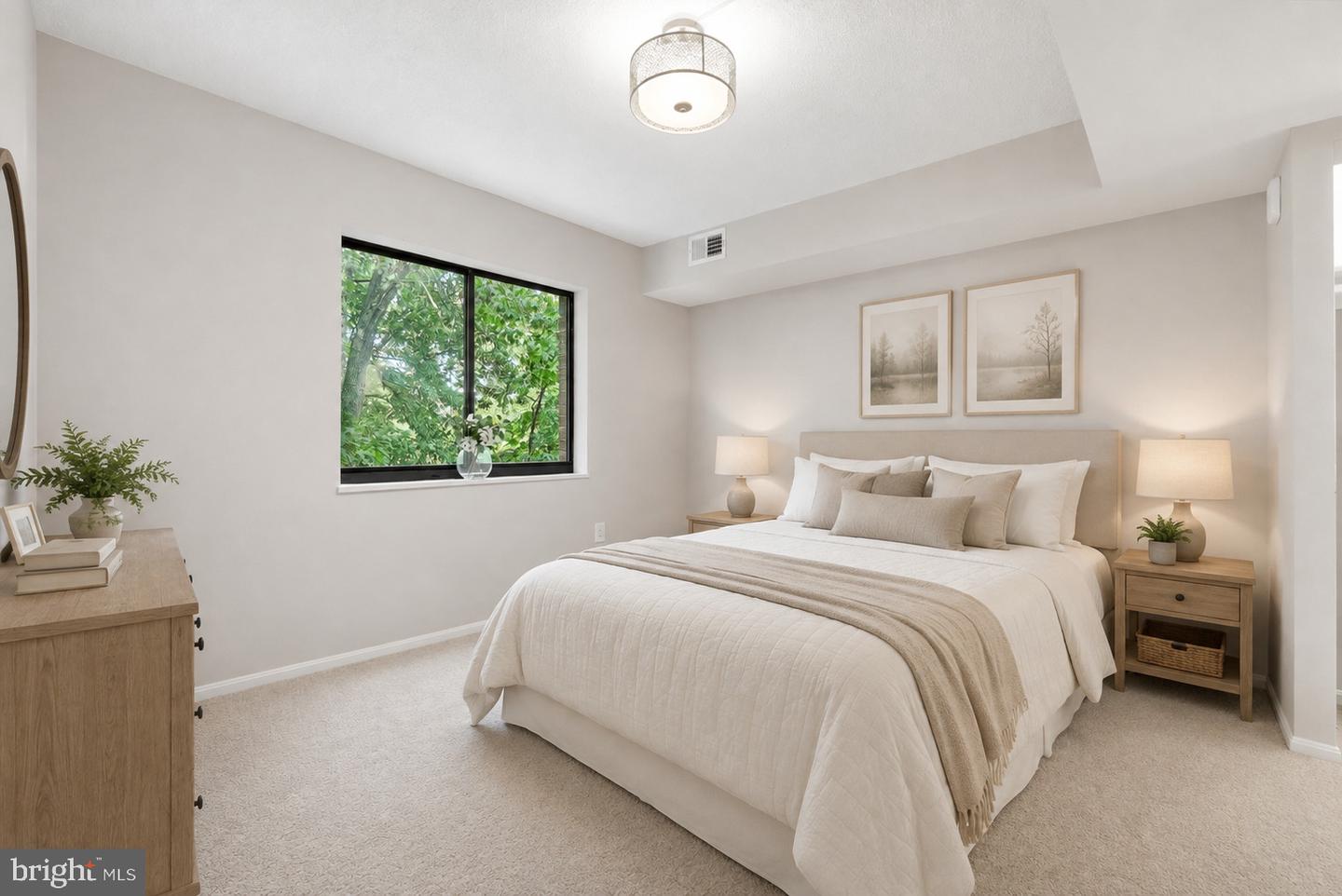 15115 Interlachen Dr #3-524 Property Photo 21