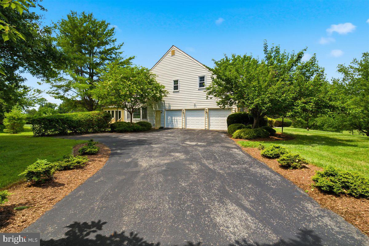 26 Grey Pebble Ct Property Photo 12