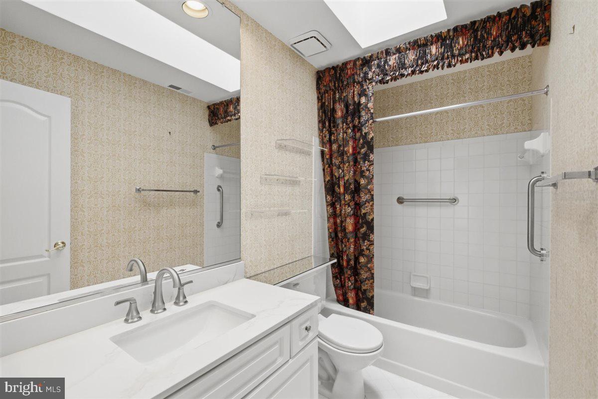 26 Grey Pebble Ct Property Photo 66