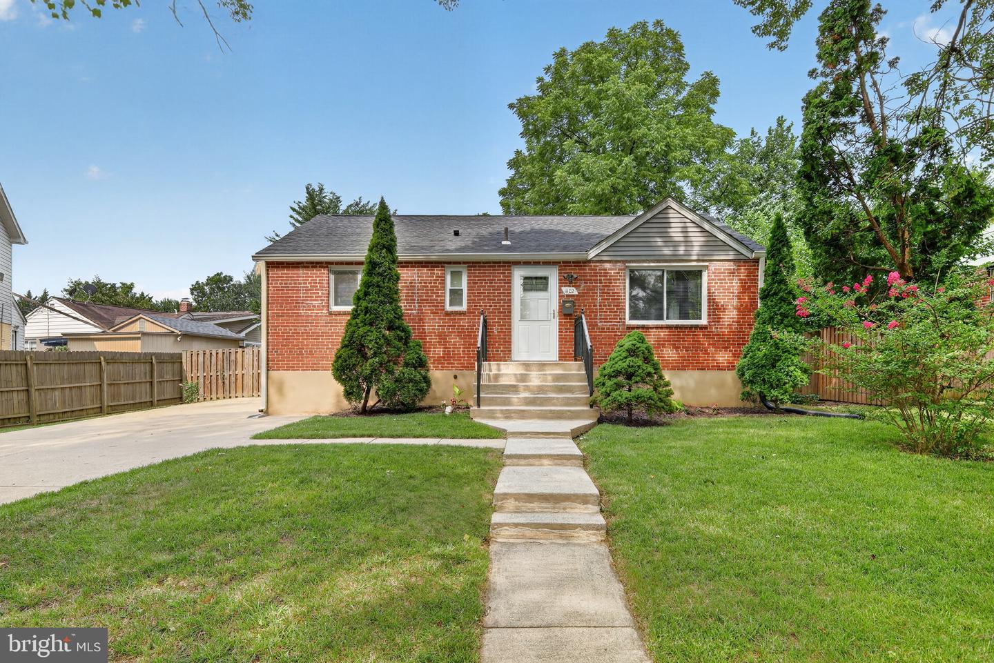 11102 Bucknell Dr Property Photo 2