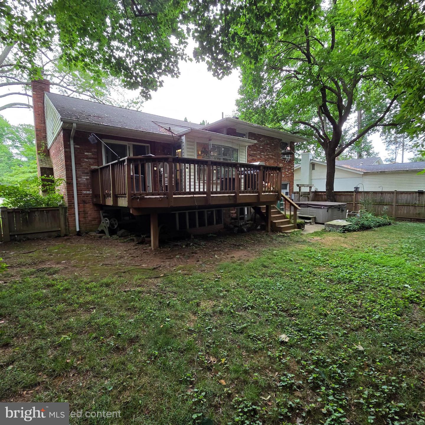 8602 Ewing Dr Property Photo 3