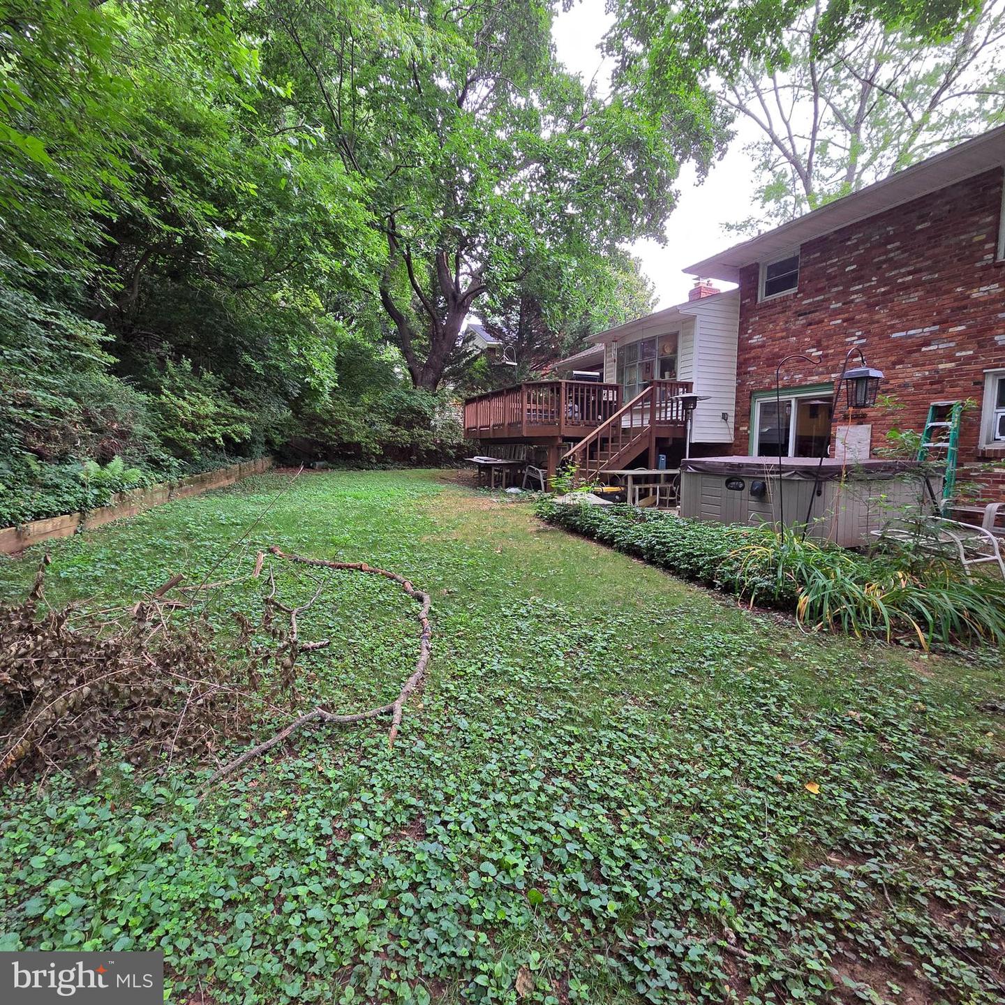 8602 Ewing Dr Property Photo 5