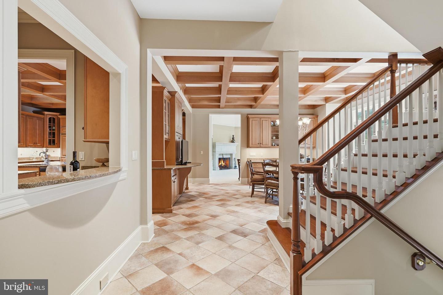 9833 Avenel Farm Dr Property Photo 16