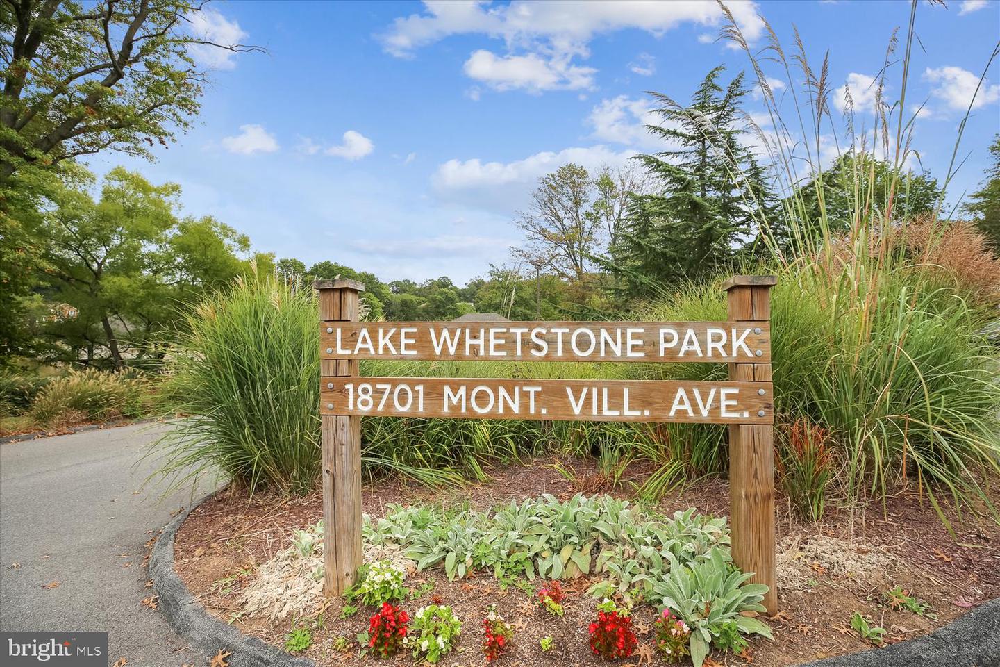 8648 Watershed Ct Property Photo 41
