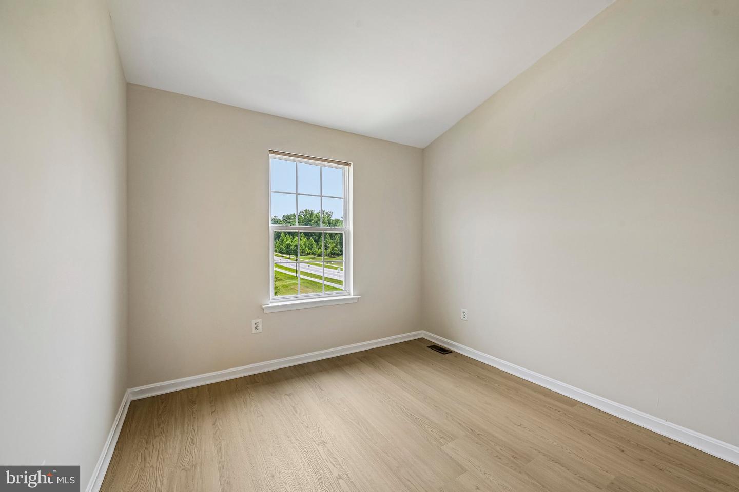 23004 Meadowmist Rd Property Photo 26