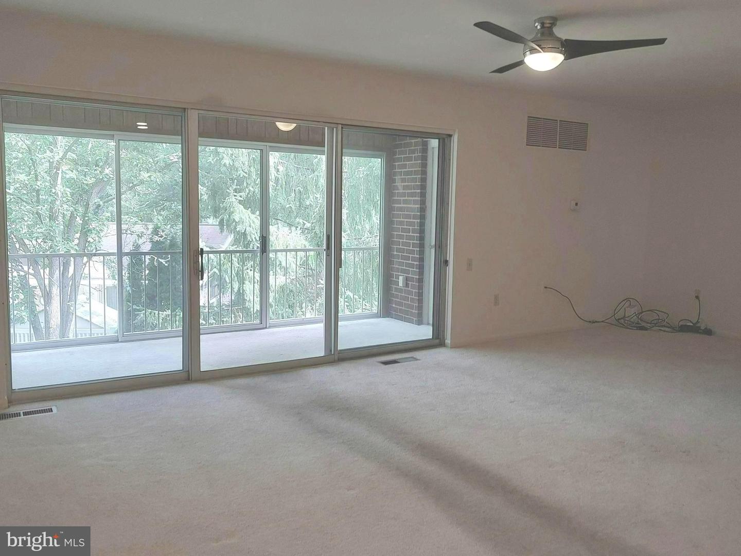 3576 Chiswick Ct #34-2c Property Photo 5