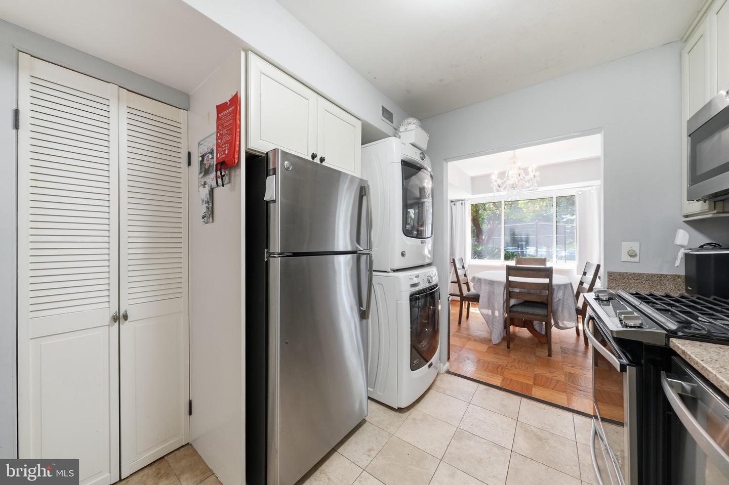 2105 Unit 15-103 Walsh View Ter #15 Property Photo 7