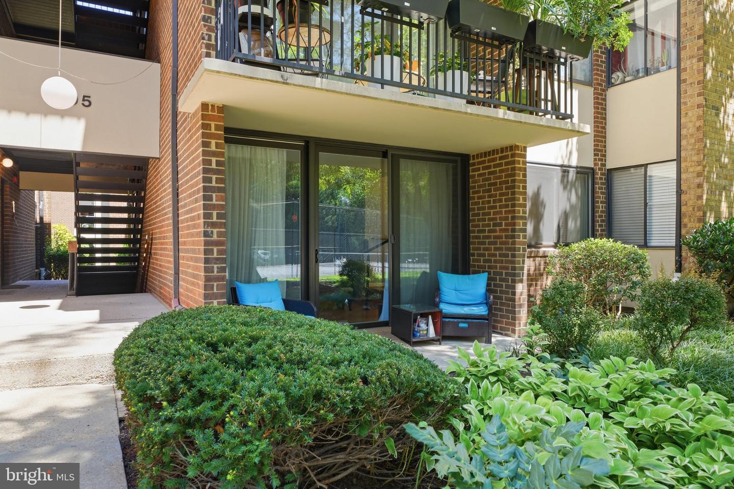 2105 Unit 15-103 Walsh View Ter #15 Property Photo 42